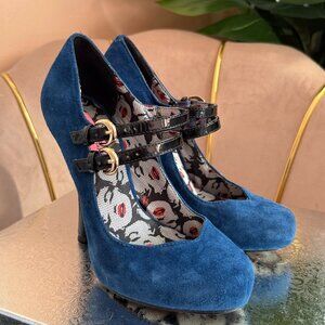 Pre-Loved: Betsey Johnson Royal Blue Suede Strappy Round-Toe Pumps [Size 6]